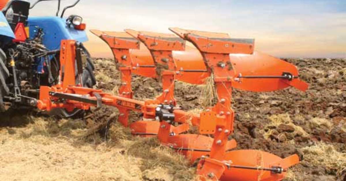 गेहूं कटाई के बाद खेत की जुताई के लिए आधुनिक कृषि यंत्र