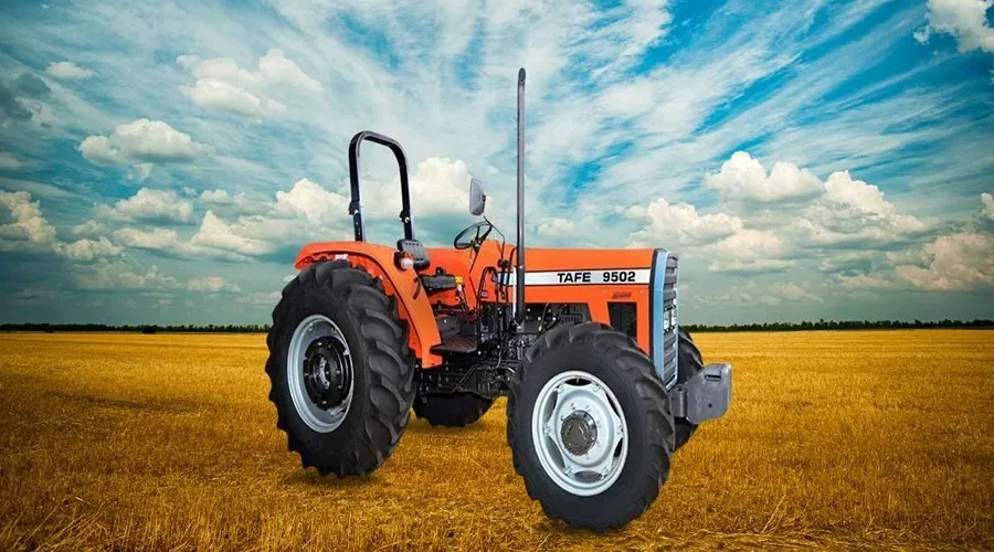 TAFE 9502 4WD: 90 HP ट्रैक्टर को किस विशेषता की वजह से जाना जाता है