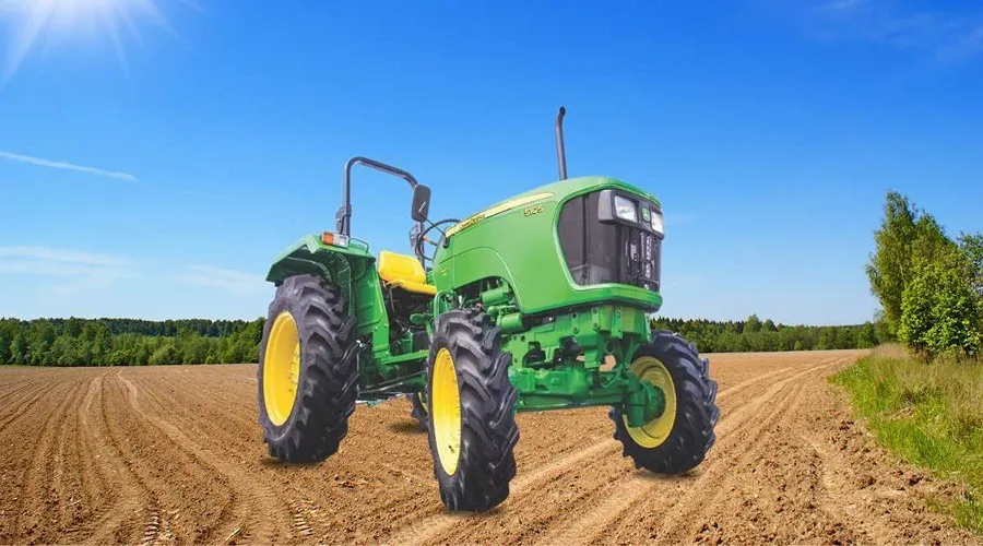 John Deere 5105 4WD: जॉन डियर का 40 HP में बेहतरीन ट्रेक्टर कम माइलेज में बेहतरीन प्रदर्शन करता है