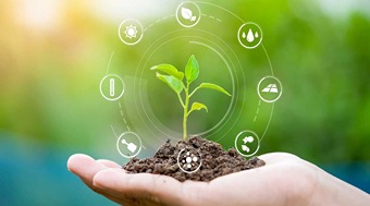 Farmer is earning crores from farming using modern techniques