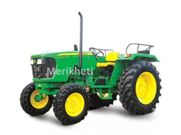 John Deere 5305