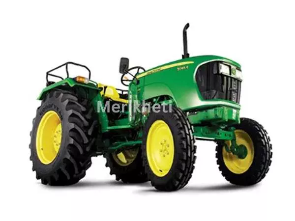 John Deere 5055E