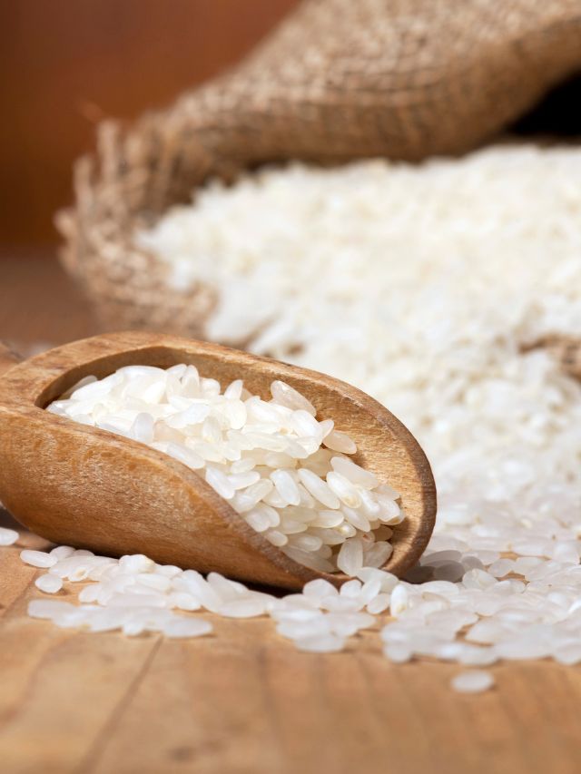 केंद्र सरकार ये कदम उठाकर चावल की कीमतों को कम करने की योजना बना रही है